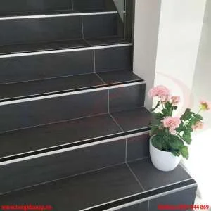 Nẹp cầu thang - giải pháp tối ưu cho sự an toàn trong căn nhà của bạn